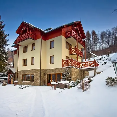 לינה וארוחת בוקר Trela 3*