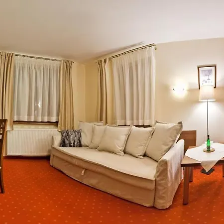 Couette-café Trela 3*
